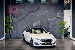 بي ام دبليو 8 الفئة